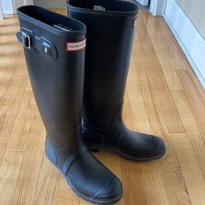 Hunters Women’s Original Tall Rain Boots
